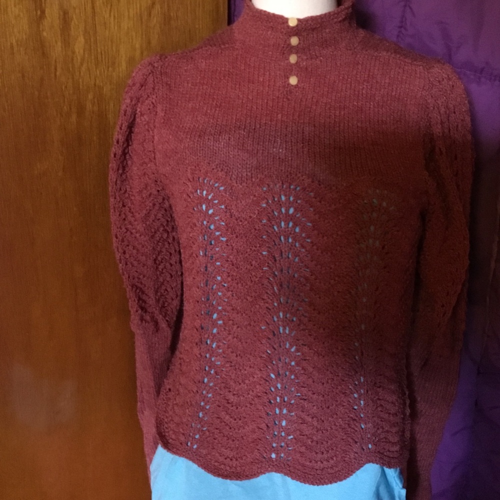 Vintage Rust Red Knit Sweater W/Mock Neck, Puff Sleeves & Scallop Bottom Edge
